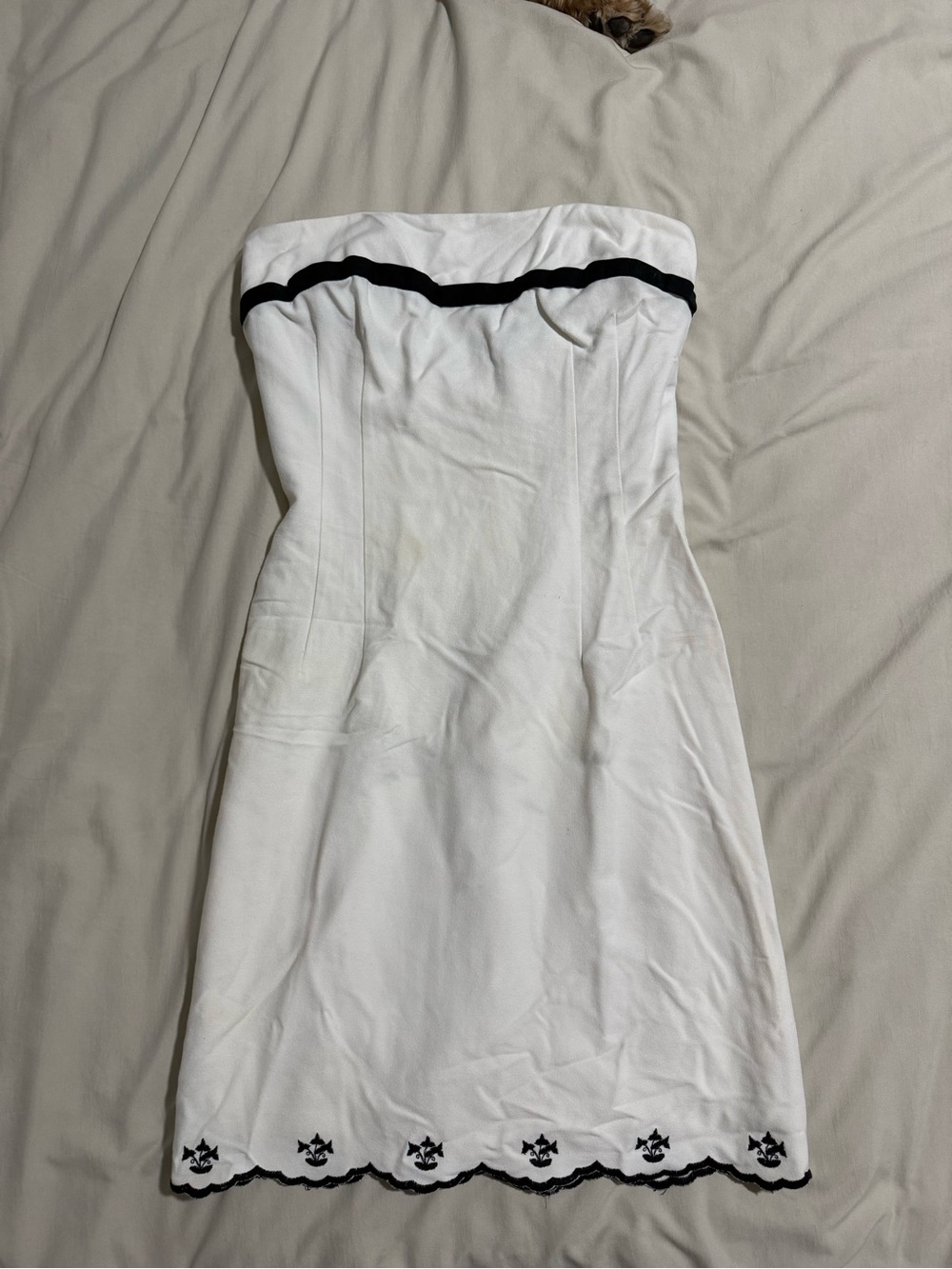 Shoshanna White Strapless Mini Dress with Black Trim